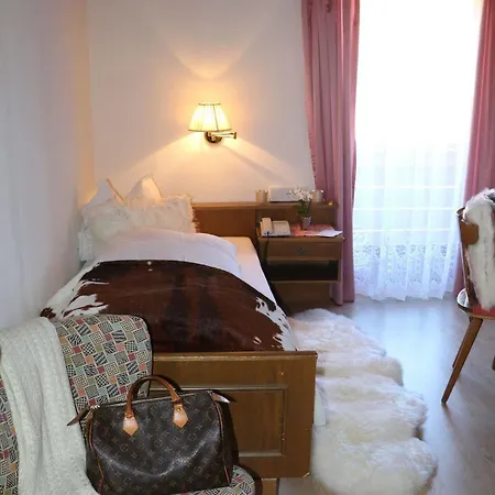 Hotel Serena
